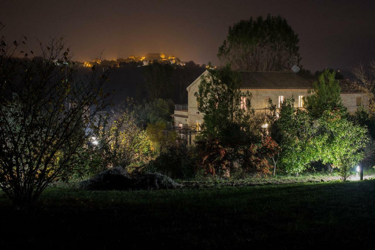 Ostra Grande Villa Storica Per Vacanze Con Giardino Privato E Piscina מראה חיצוני תמונה